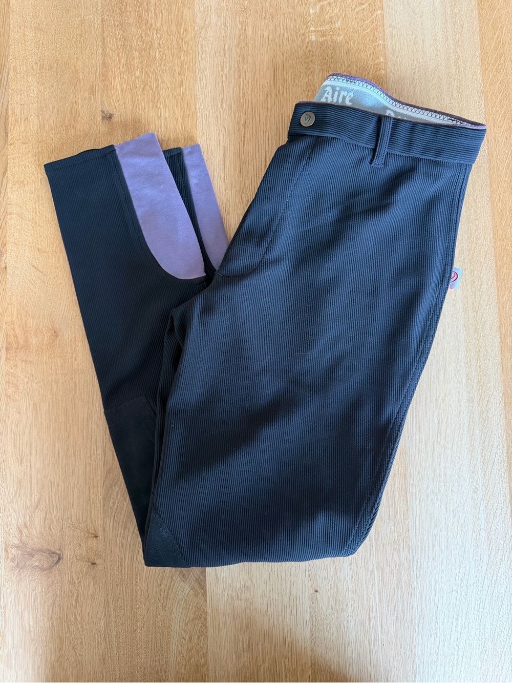 Devon-Aire Knee Patch Riding Breeches – Black – Size 28R